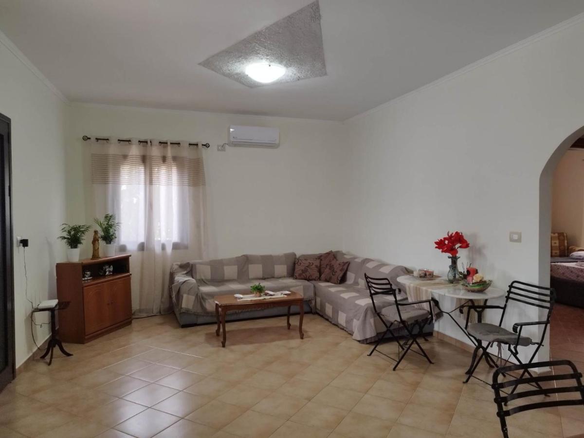 Alexander Apartment Ksamil Exteriör bild